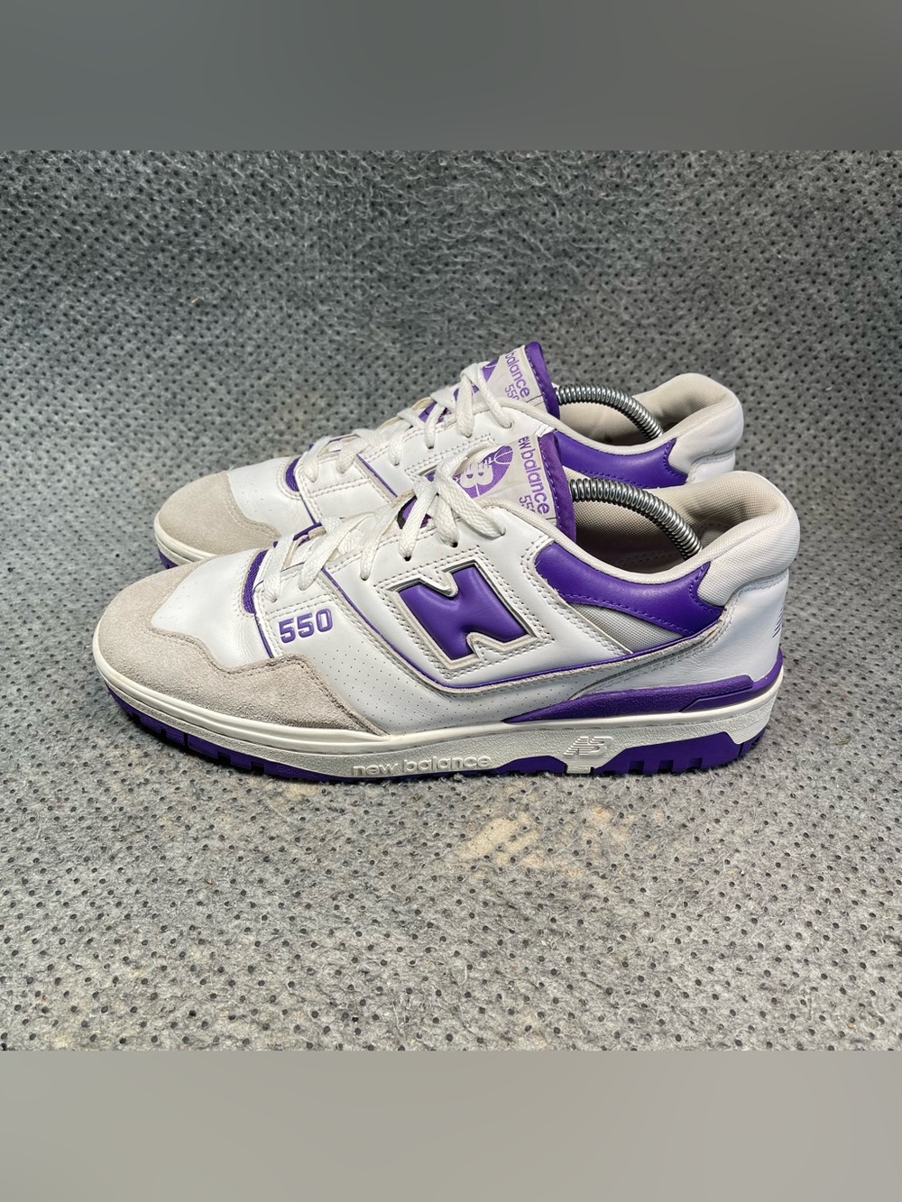 New Balance 550 White Purple Shoes Size 9.5 Men’s